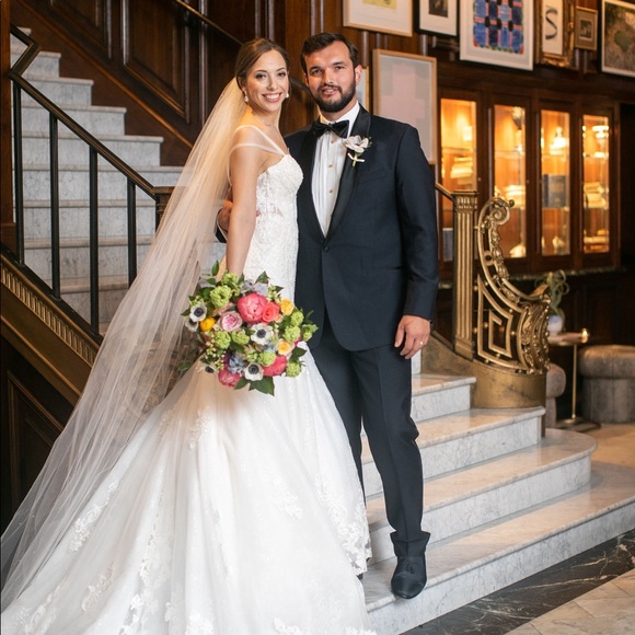 Meet your Posher, Mary Beth - Picture 3 of 3